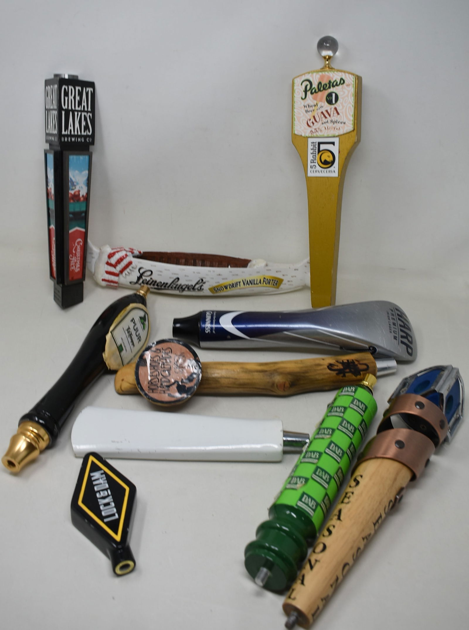 Lot of 10 Beer Tapper Handles Tap Knobs (1 of 4)