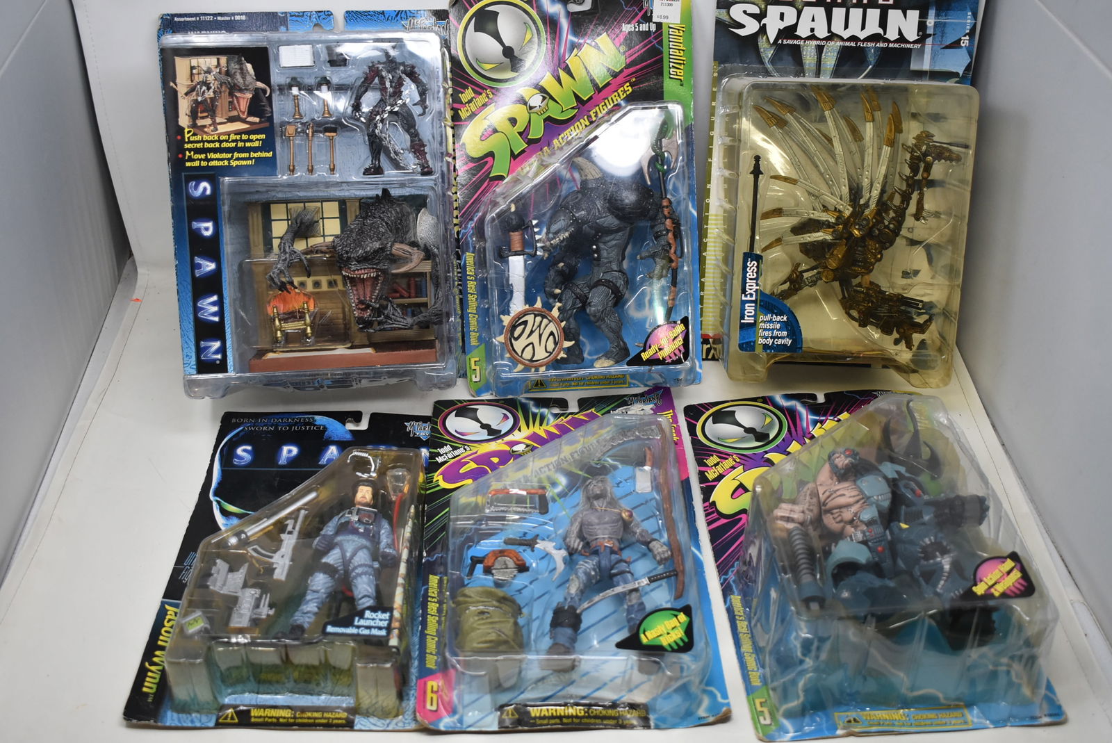 6 Spawn Action Figures NEW (1 of 3)
