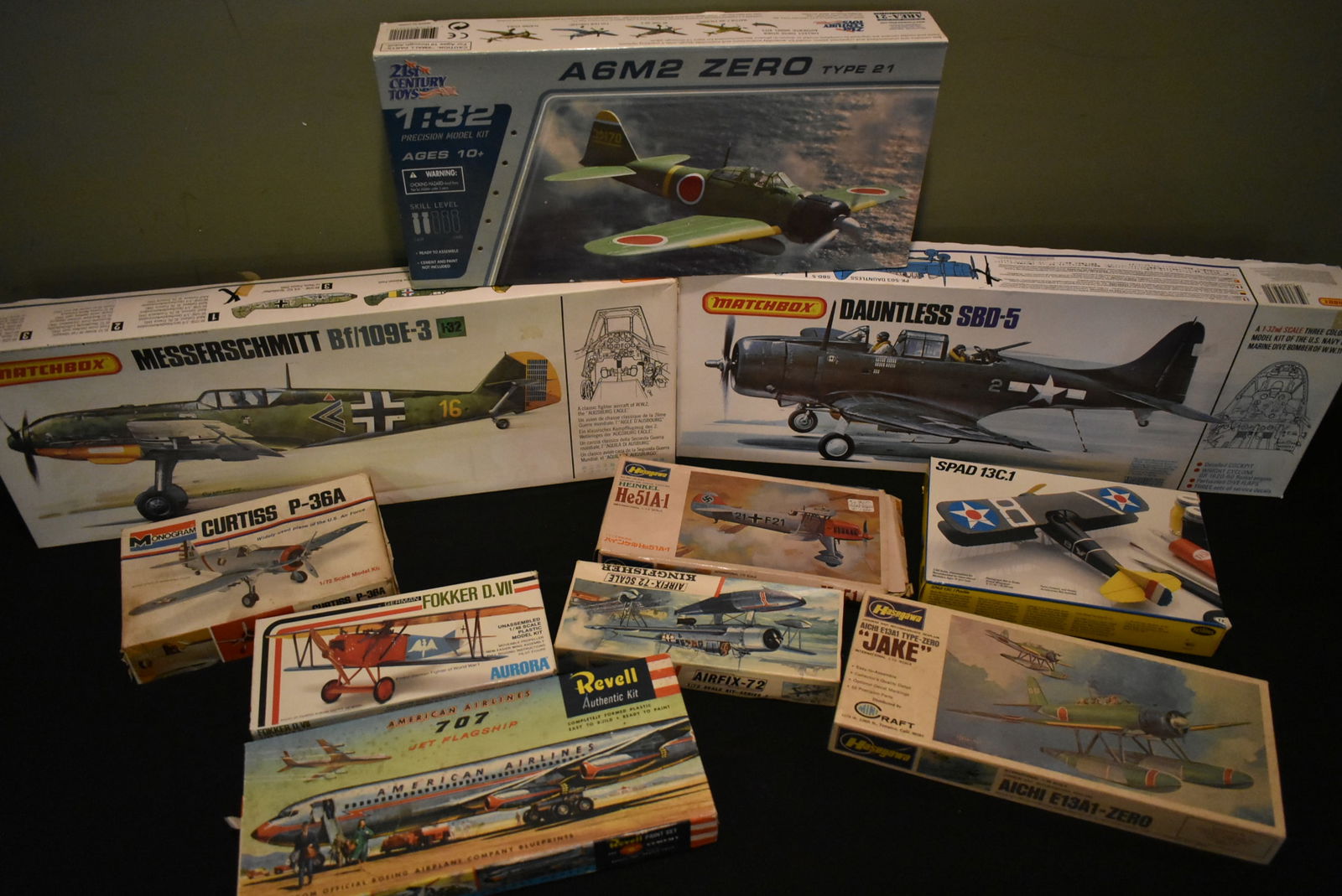 Lot of 10 Airplane Model Kits (1 of 5)