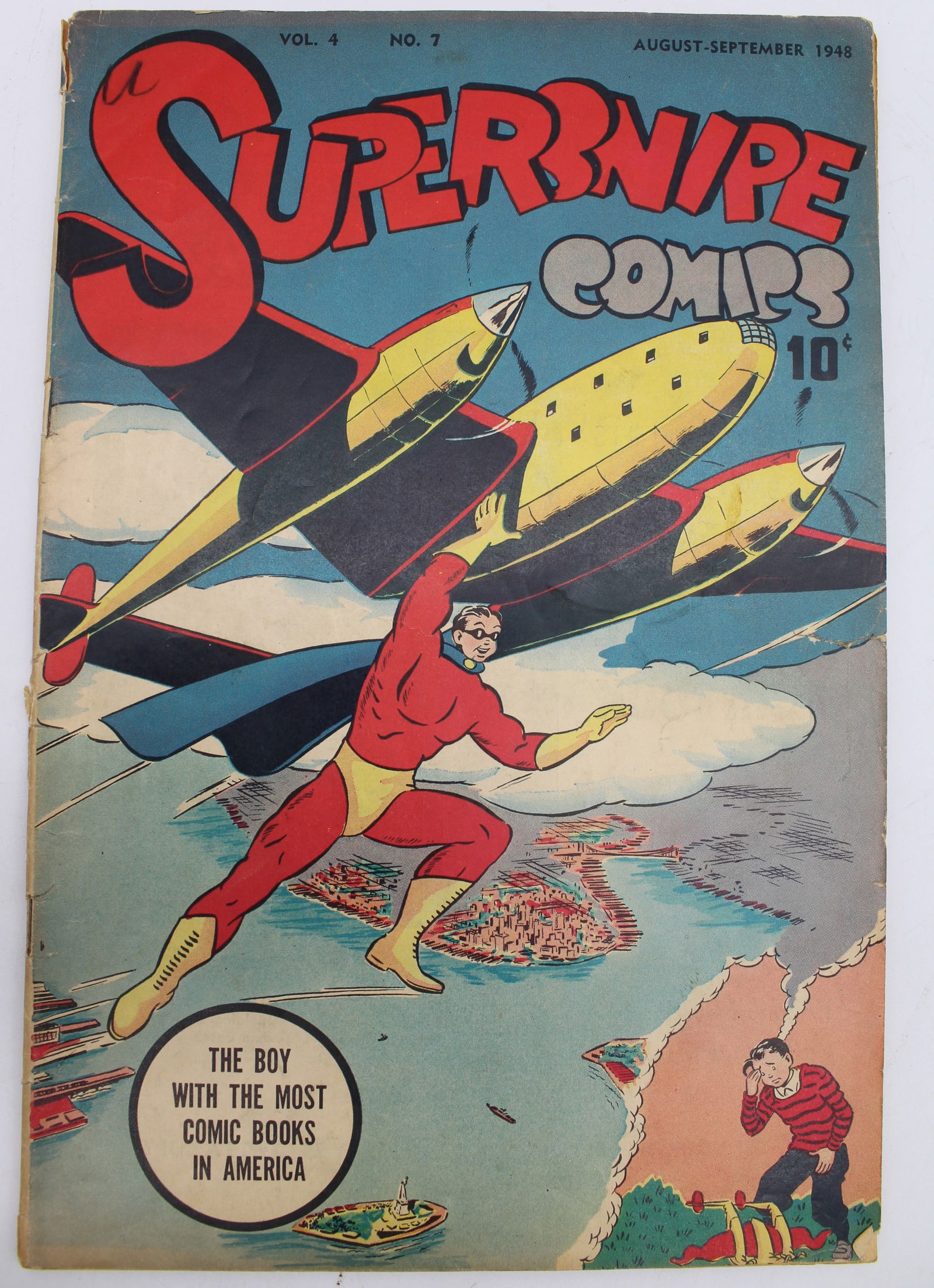 Supersnipe Comics Vol.4 No.7 (1948): Supersnipe Comics Vol.4 No.7 (1948) - book may have Bends, tears, wear etc. - see Photos for condition.