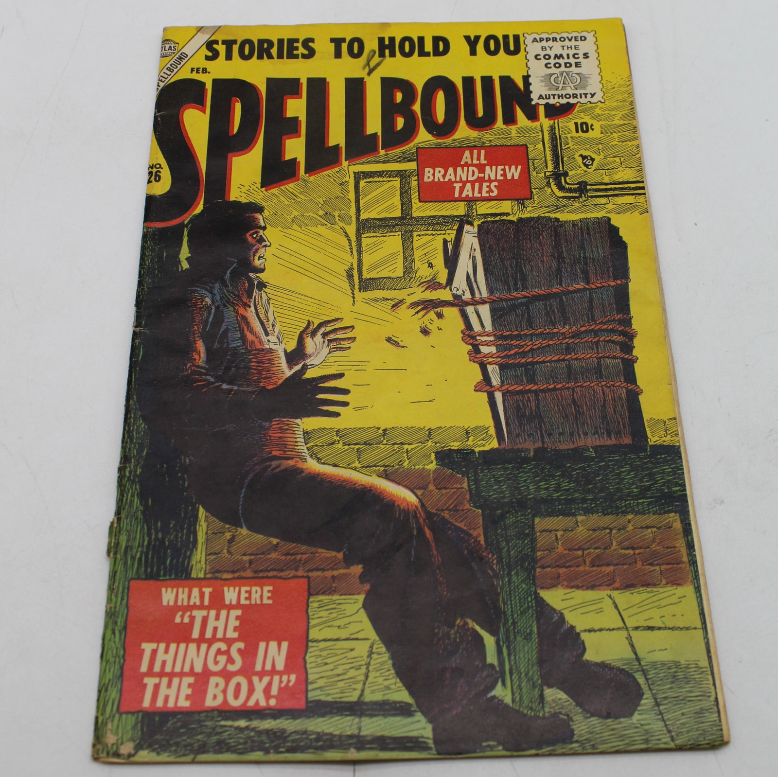Spellbound #26 (1956) Atlas Comics - the Things in the Box: Spellbound #26 (1956) Atlas Comics - the Things in the Box - books may have Bends, tears, wear etc. - see Photos for condition.