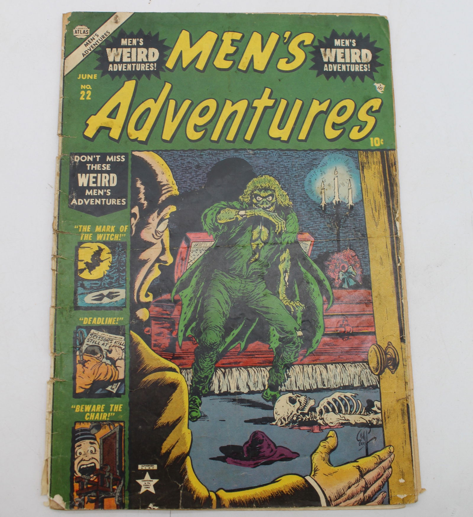 Men's (Weird) Adventures #22 (1953) Atlas/Timely Comics - RARE HTF: Men's (Weird) Adventures #22 (1953) Atlas/Timely Comics - Rough Shape, nearly detached cover - books may have Bends, tears, wear etc. - see Photos for condition.