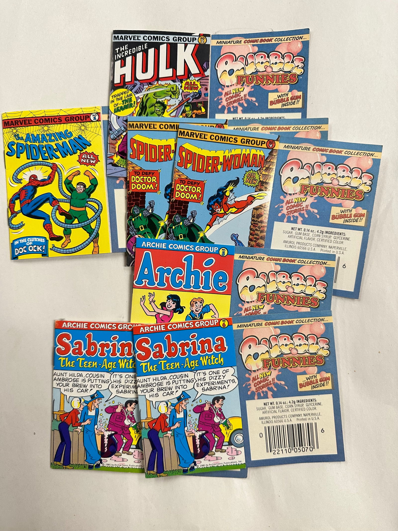 7 Mini Comic Books - Bubble Funnies -  Spiderman Hulk Archie Spiderwoman Sabrina 1981 (1 of 3)