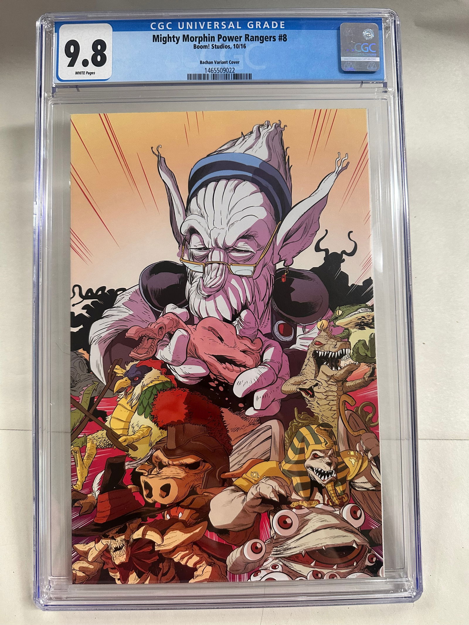 Mighty Morphin Power Rangers #8 (2016) Graded CGC 9.8 - Bachan Variant Cover (1 of 2)