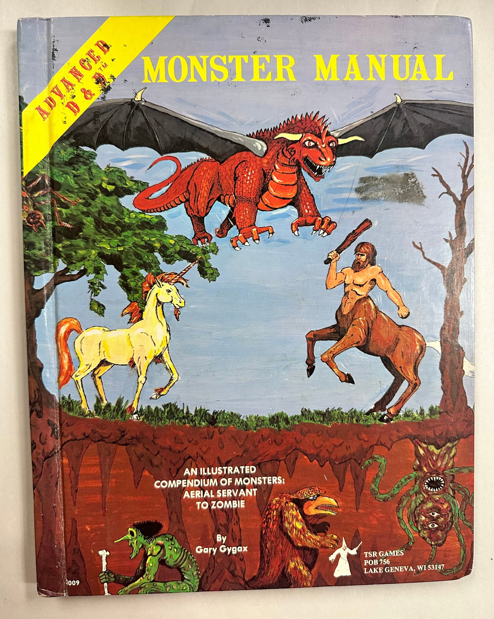 Advanced D&D Monster Manual Dungeons & Dragons 1977: Advanced D&D Monster Manual Dungeons & Dragons 1977 - please see photos for condition