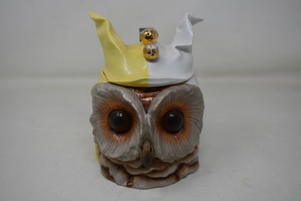Schierholz Jester Owl .5 Liter Character Beer Stein