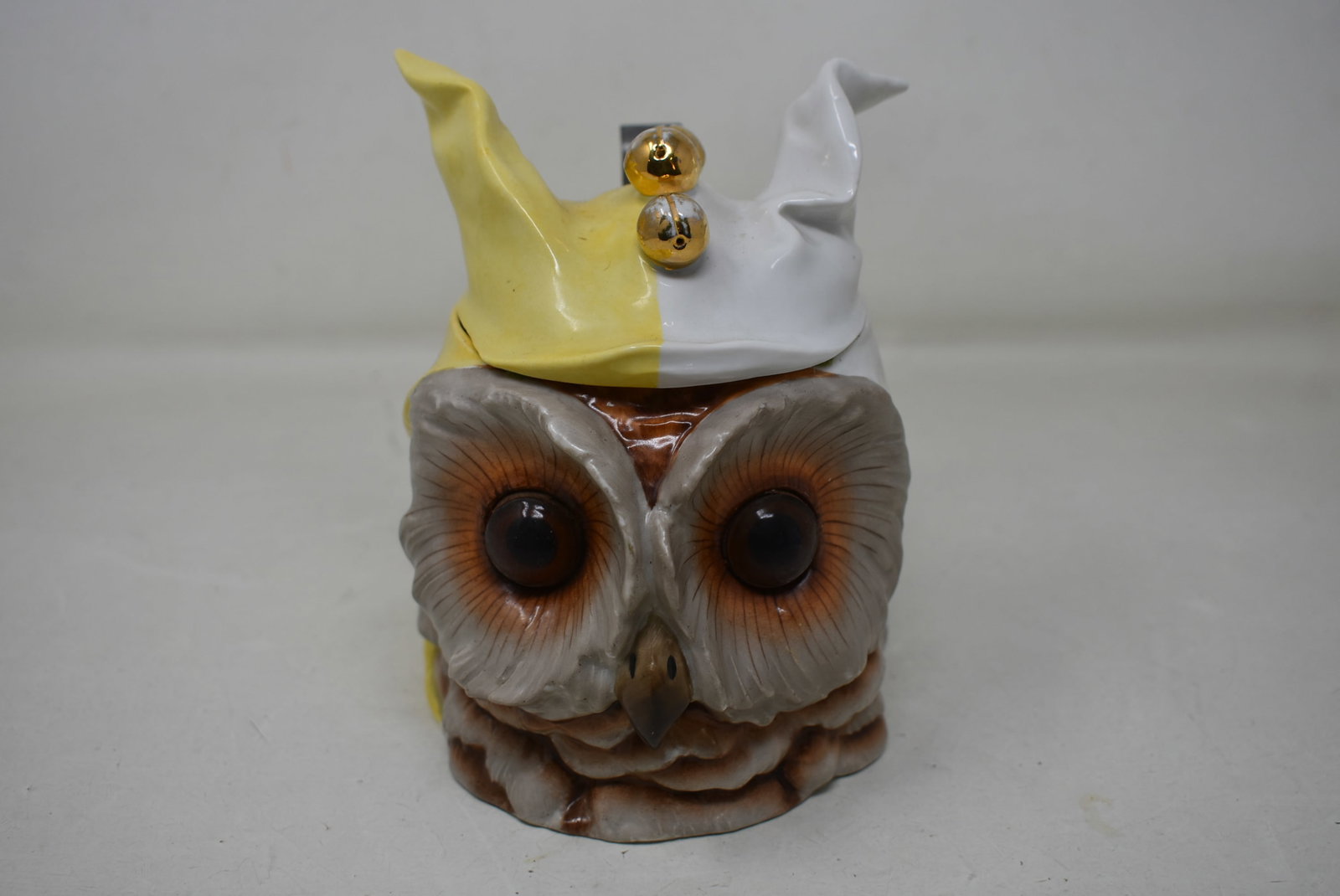 Schierholz Jester Owl .5 Liter Character Beer Stein (1 of 8)