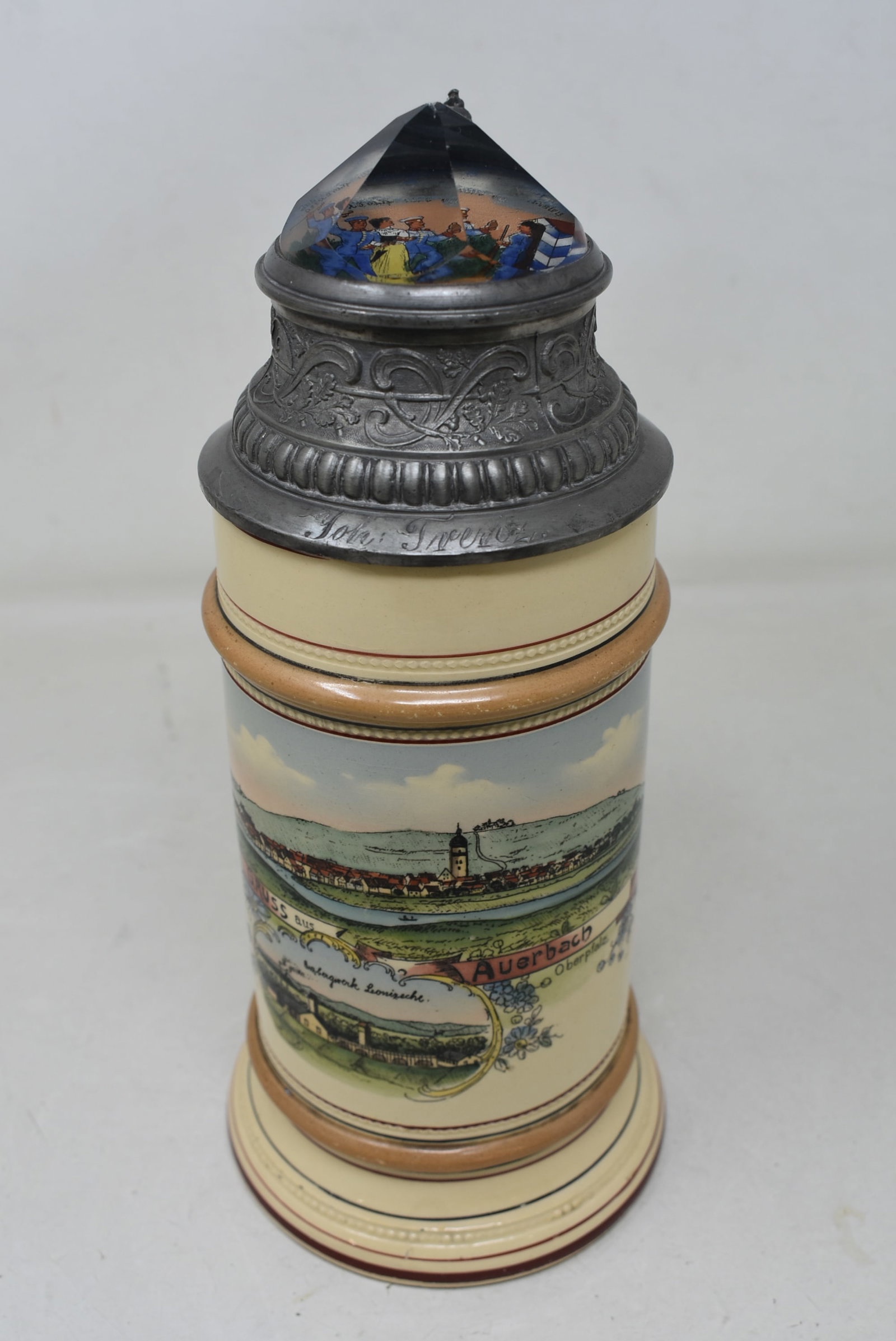 1/2. Liter Gruss Auerbach German Beer Stein with Prism Lid (1 of 9)