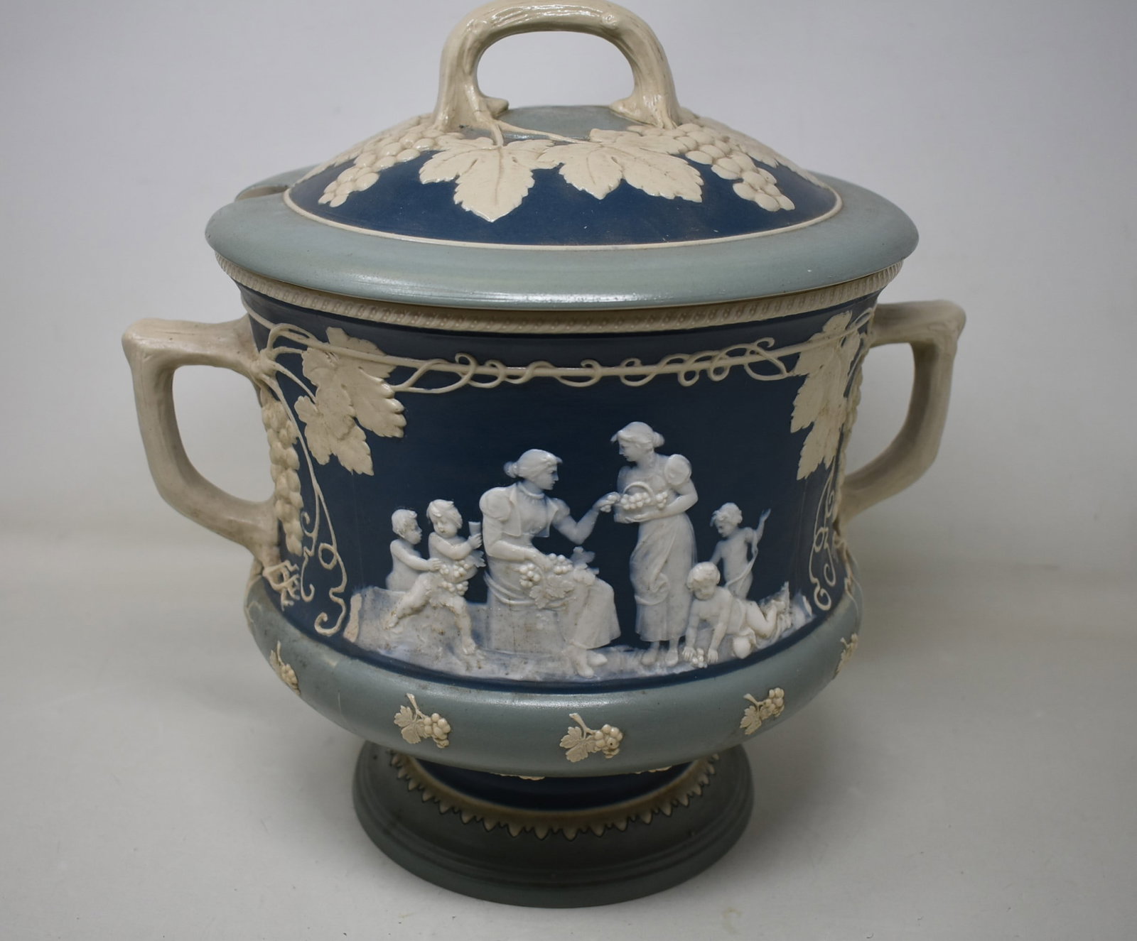 Mettlach #2502 Lidded Punch Bowl: Mettlach #2502 Lidded Punch Bowl. The body is in good condition, lid has a chip as shown.