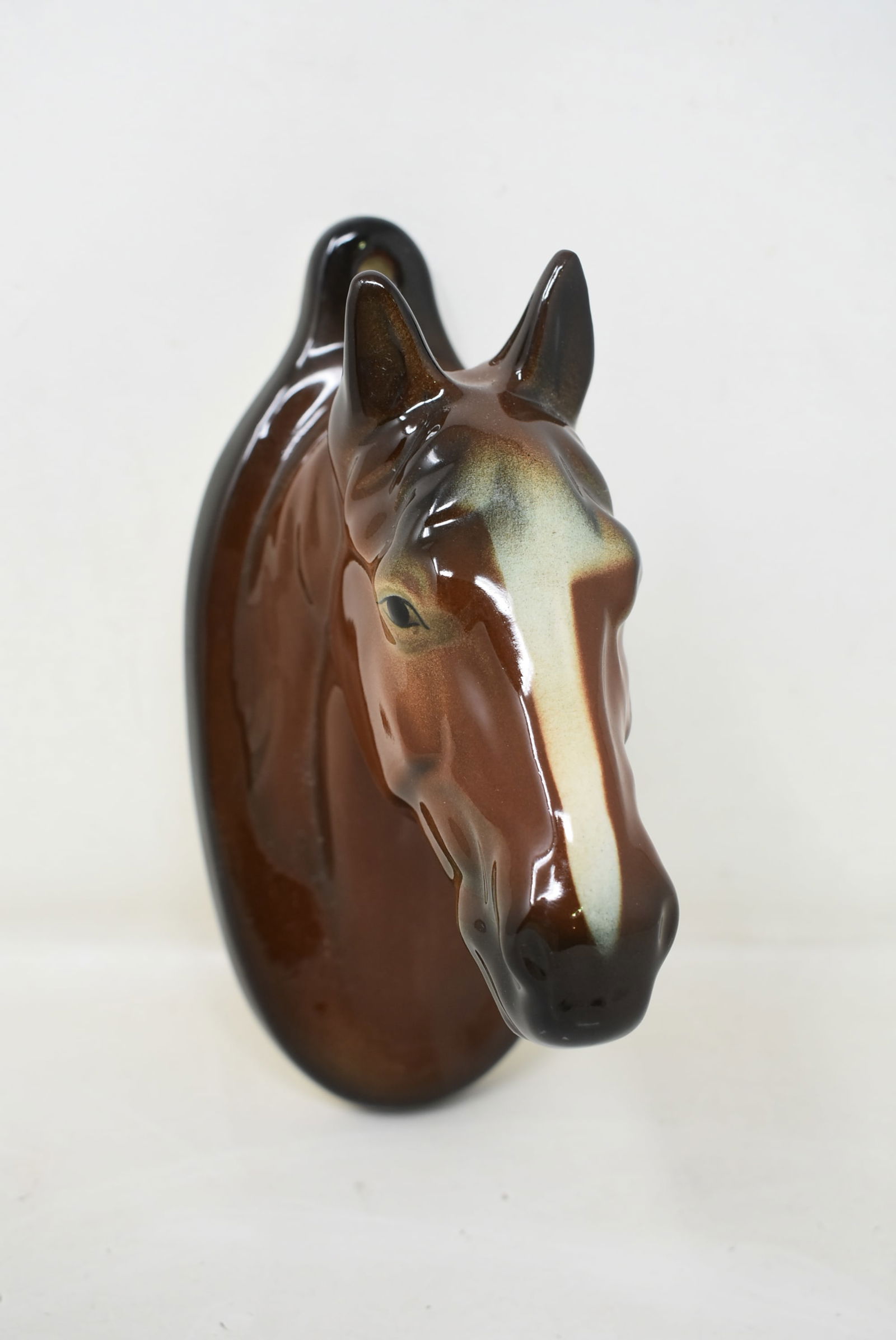 Vintage Ceramic Horse Head Wall Hanger (1 of 4)