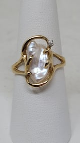 14K Gold Baroque Pearl & Diamond Ring