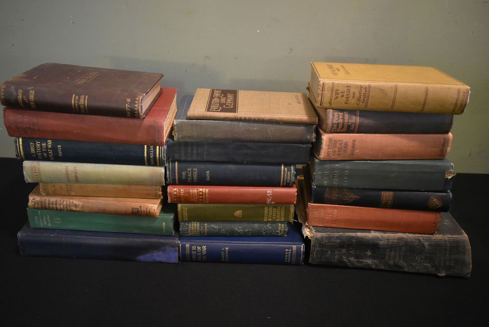 Large Group of WWI & WWII Books (1 of 6)