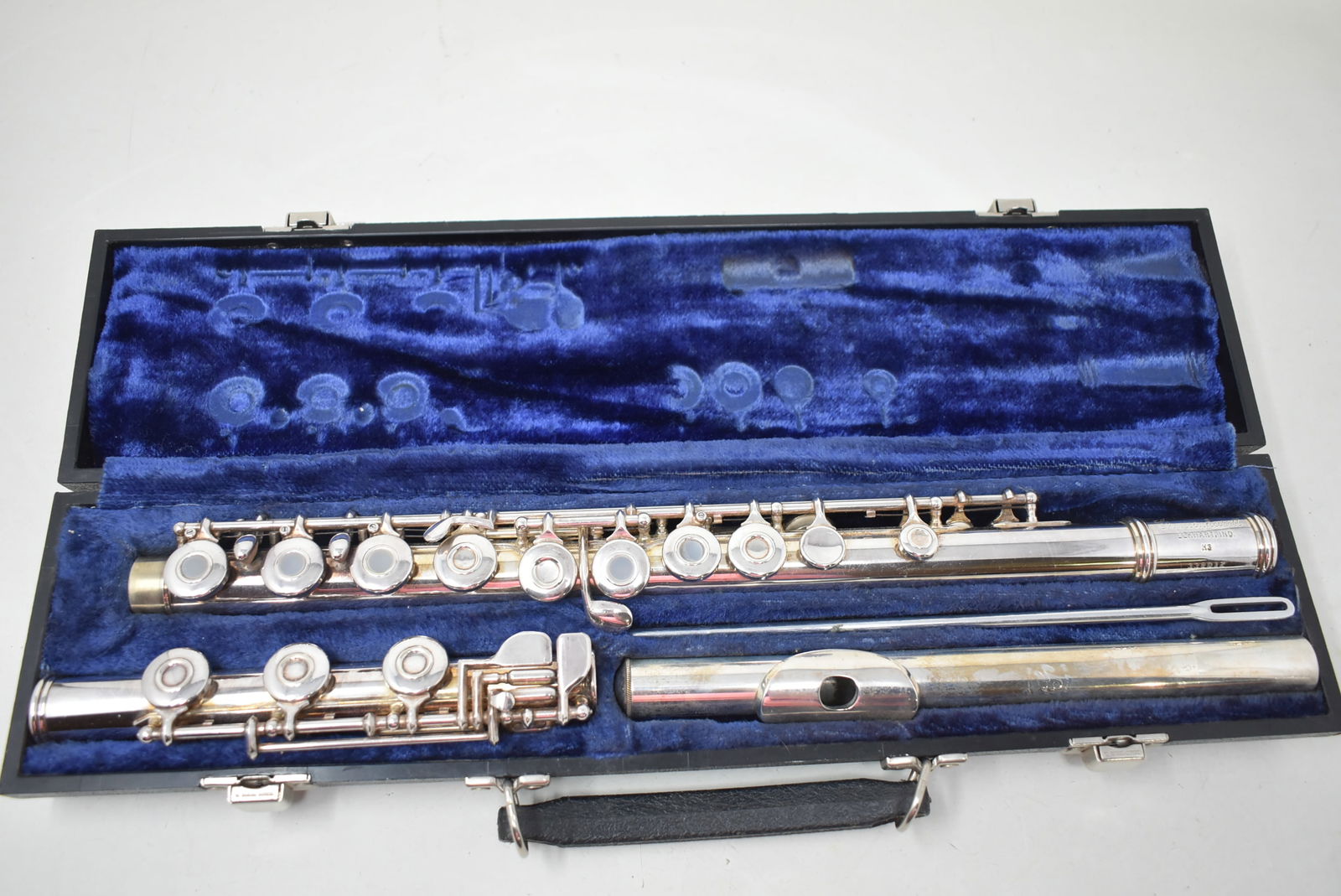 Gemeinhardt Flute in Hardcase (1 of 6)