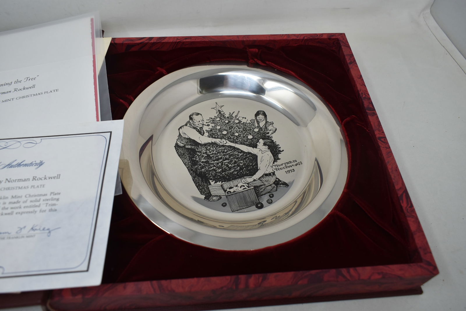 1973 Franklin Mint Sterling Silver Christmas Plate 6.2 oz (1 of 5)