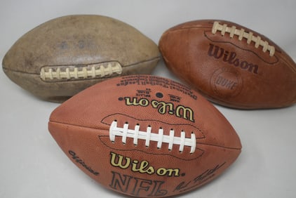 3 Vintage Footballs