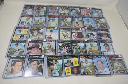 Group of 35 Topps 1970s Baseball Cards