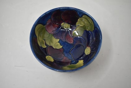 Moorcroft England Cobalt Blue Clematis 6" Bowl