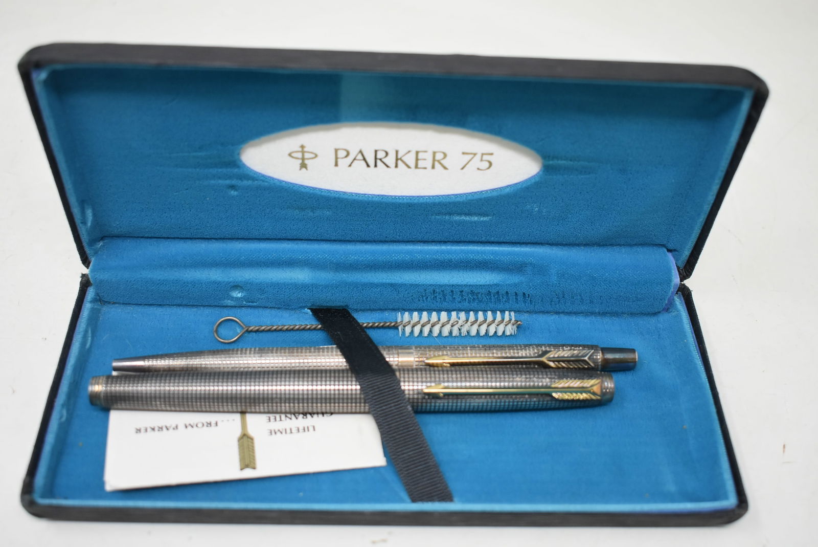 Parker 75 Sterling Silver Cisele Fountain Pen Set In Box (1 of 11)