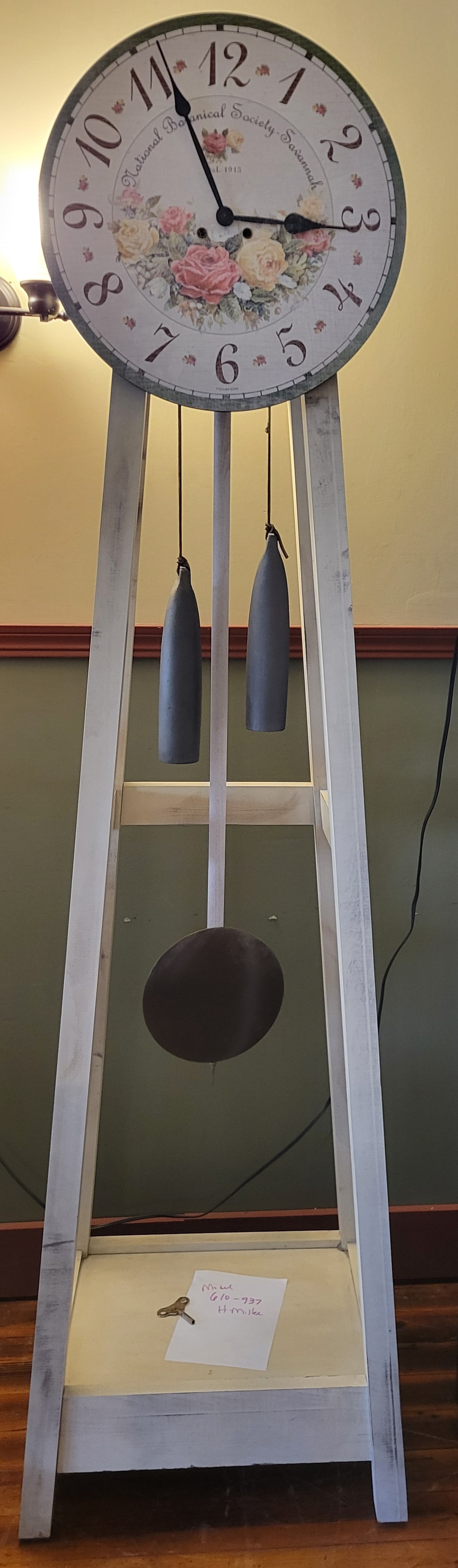 RARE Howard Miller National Botanical Society-Savannah Grand Father Clock: Rare Howard Miller National Botanical Society-Savannah Grandfather Clock model 610-937 in nice, working condition.