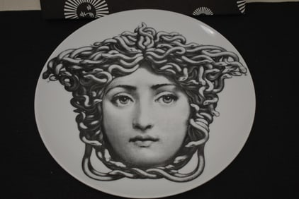 Fornasetti Tema E Variazioni no. 217 Wall Plate "Medusa" in Box