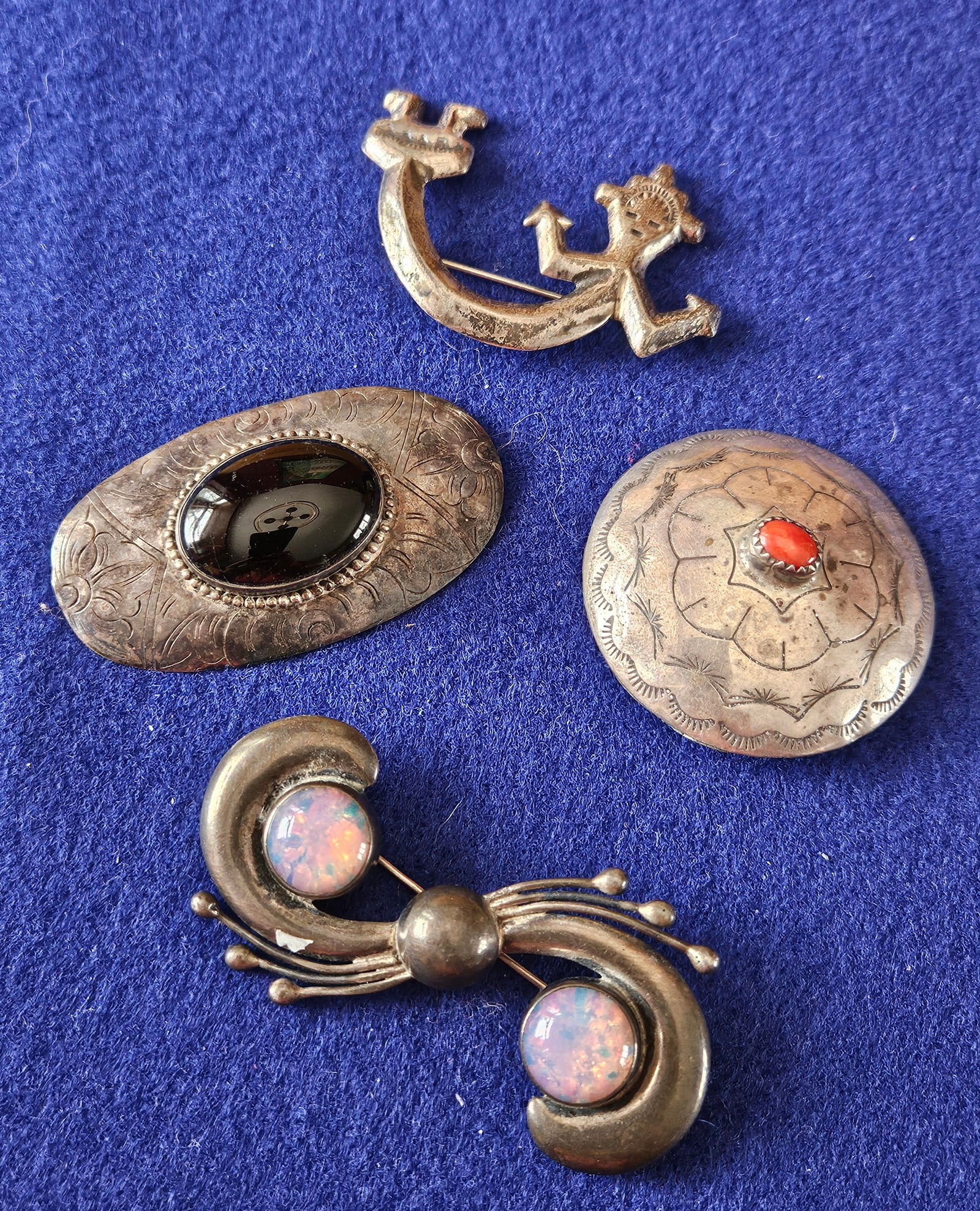 Group Of 4 Sterling Silver Brooches (1 of 5)