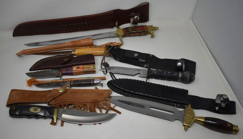 Lot of 8 Knifes Fixed Blade