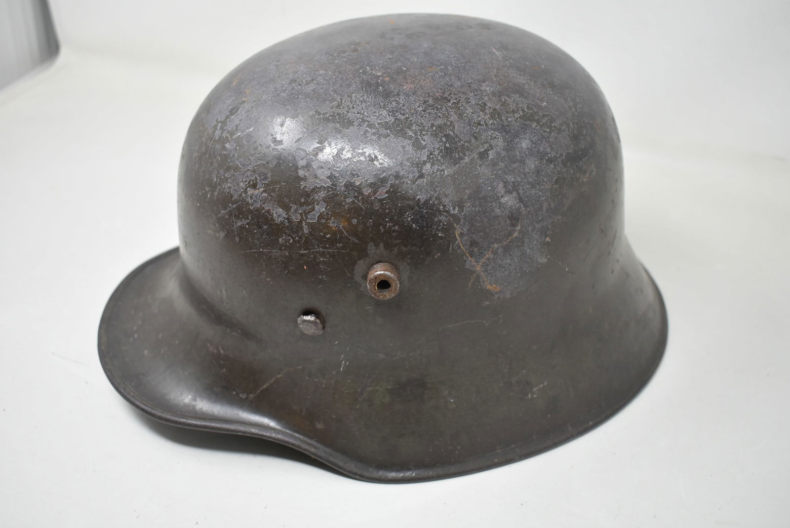 WWI German M14 Helmet: WWI German M14 Military Helmet. No liner
