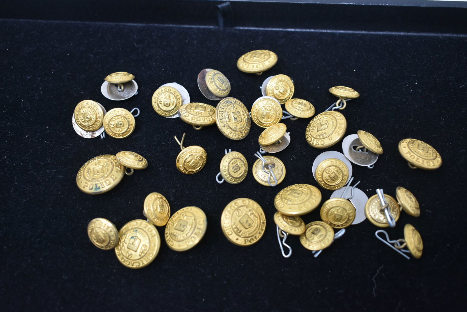Lot of Chicago Police Department Uniform Buttons (1 of 3)