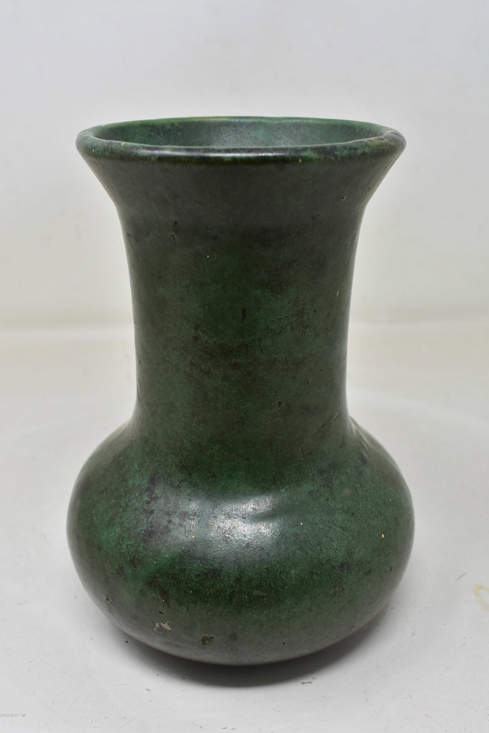 Zanesville Pottery 7" Green Vase (1 of 4)