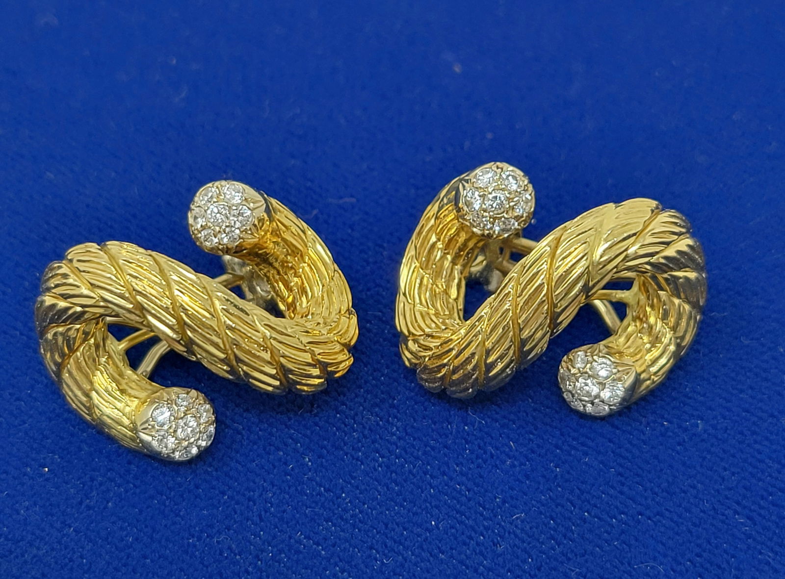 Carlo Weingrill Solid 18K Gold & Diamond Cable Twist Earrings (1 of 8)