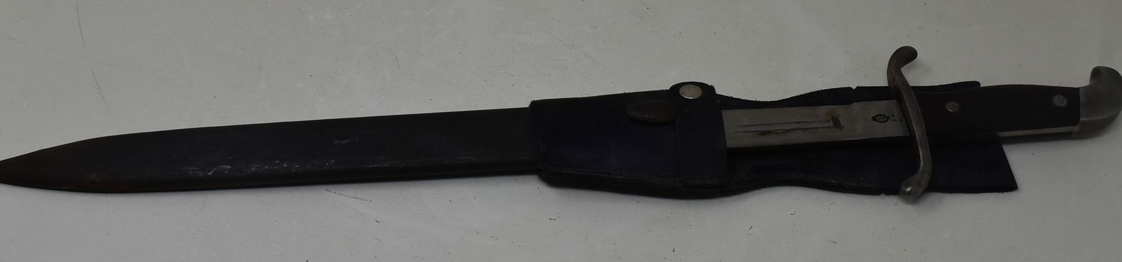 Argentina (Machete De Monte) Artillery 1909 Short Sword with Scabbard & Frog (1 of 7)