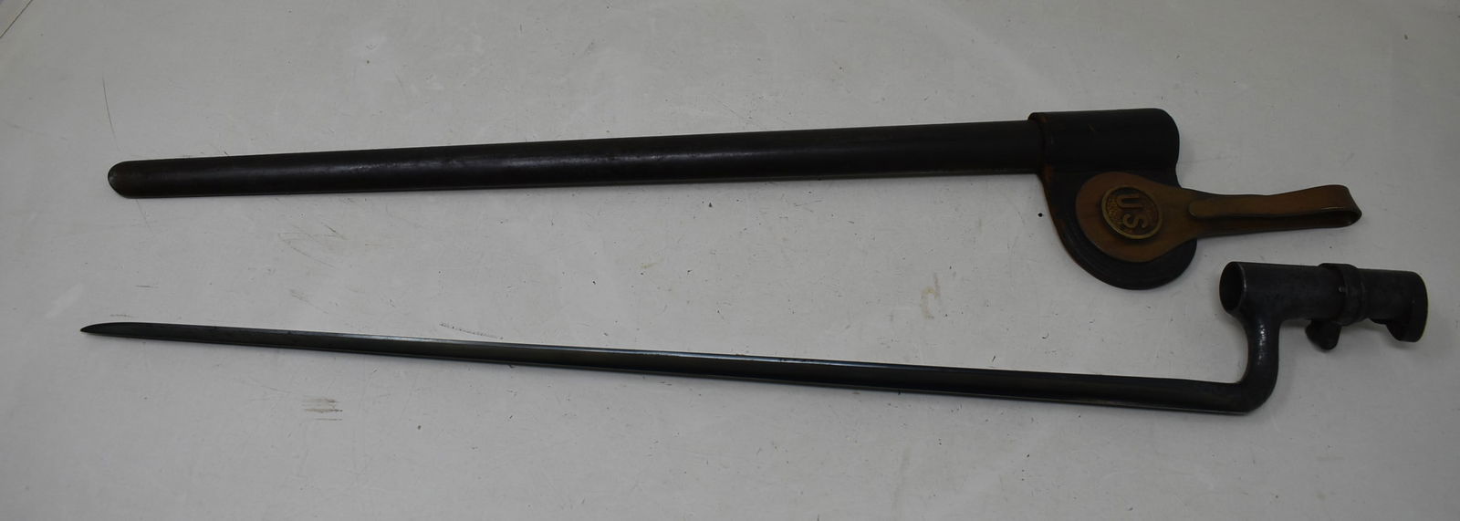 US M1873 Springfield Bayonet with Scabbard (1 of 5)