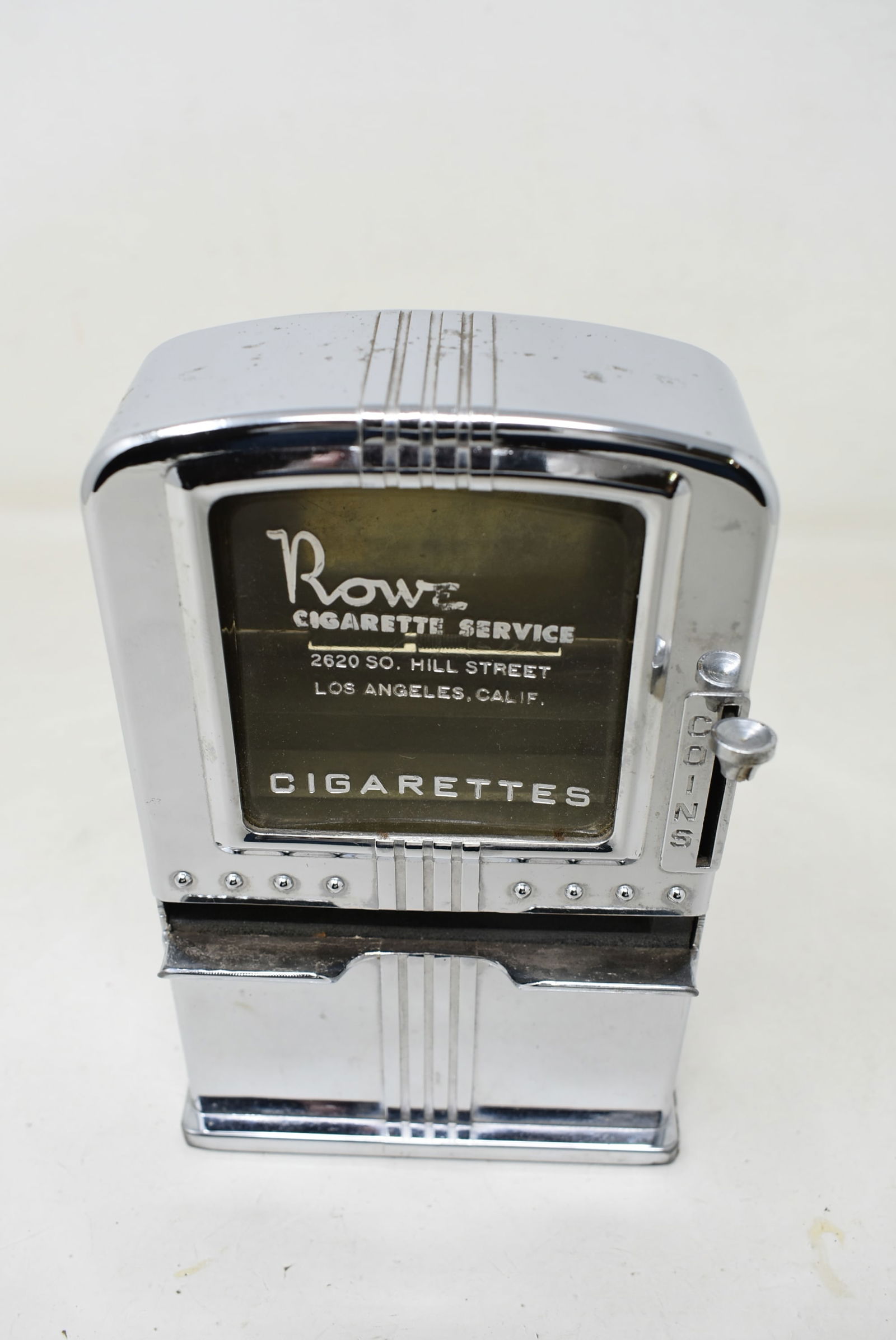 1940 Lester-Ware Coin-Op Cigarette Dispenser with Advertising (1 of 8)