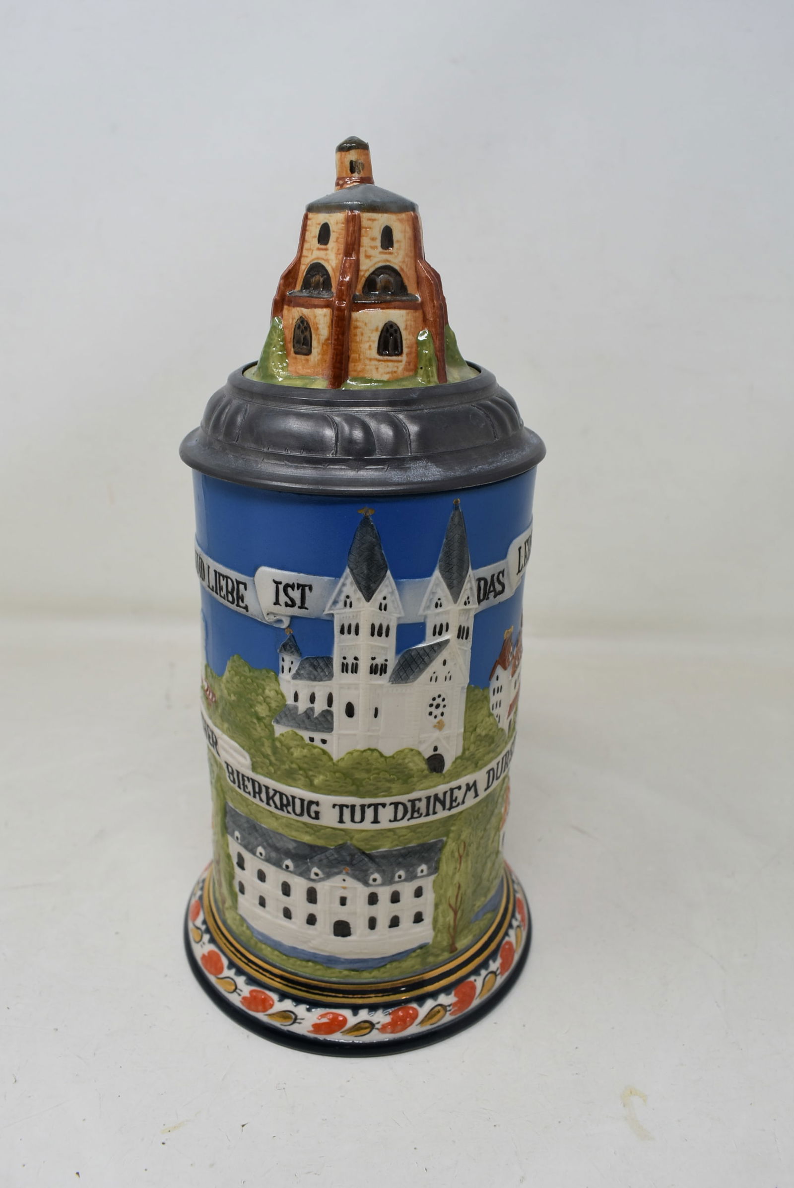Mettlach Tower Beer Stein 1205/3000 MINT (1 of 8)