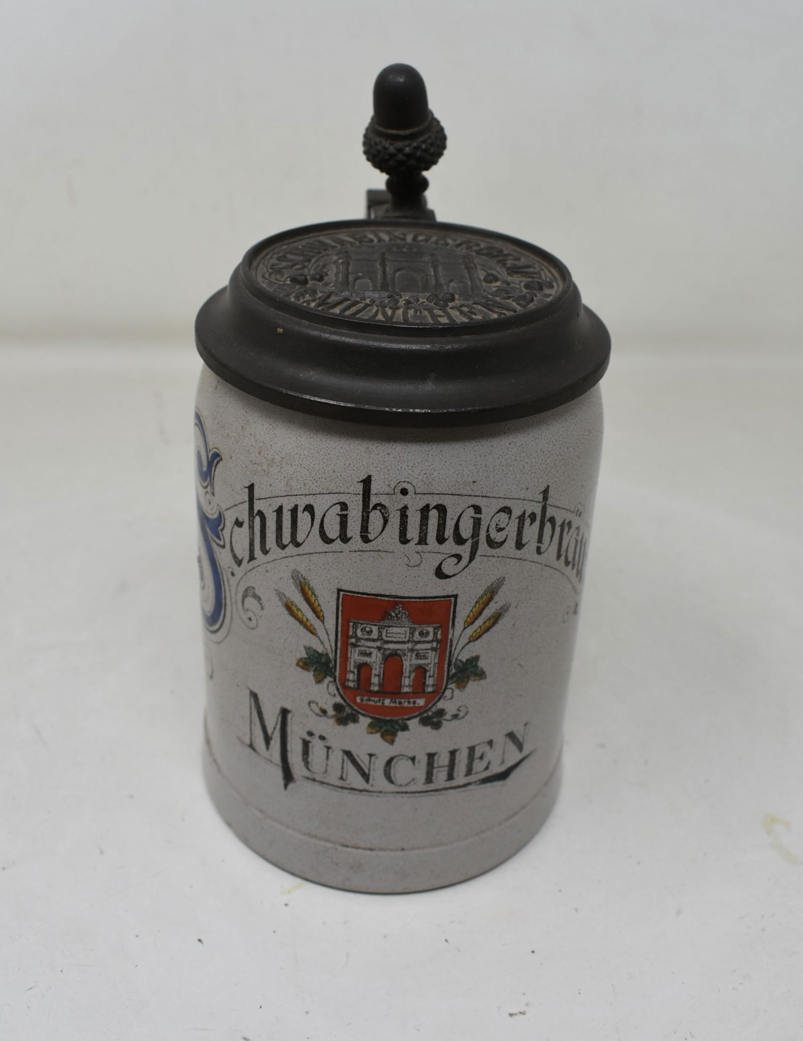 Schwabingerbrau Munchen Brewery Beer Stein 1/2 Liter (1 of 7)