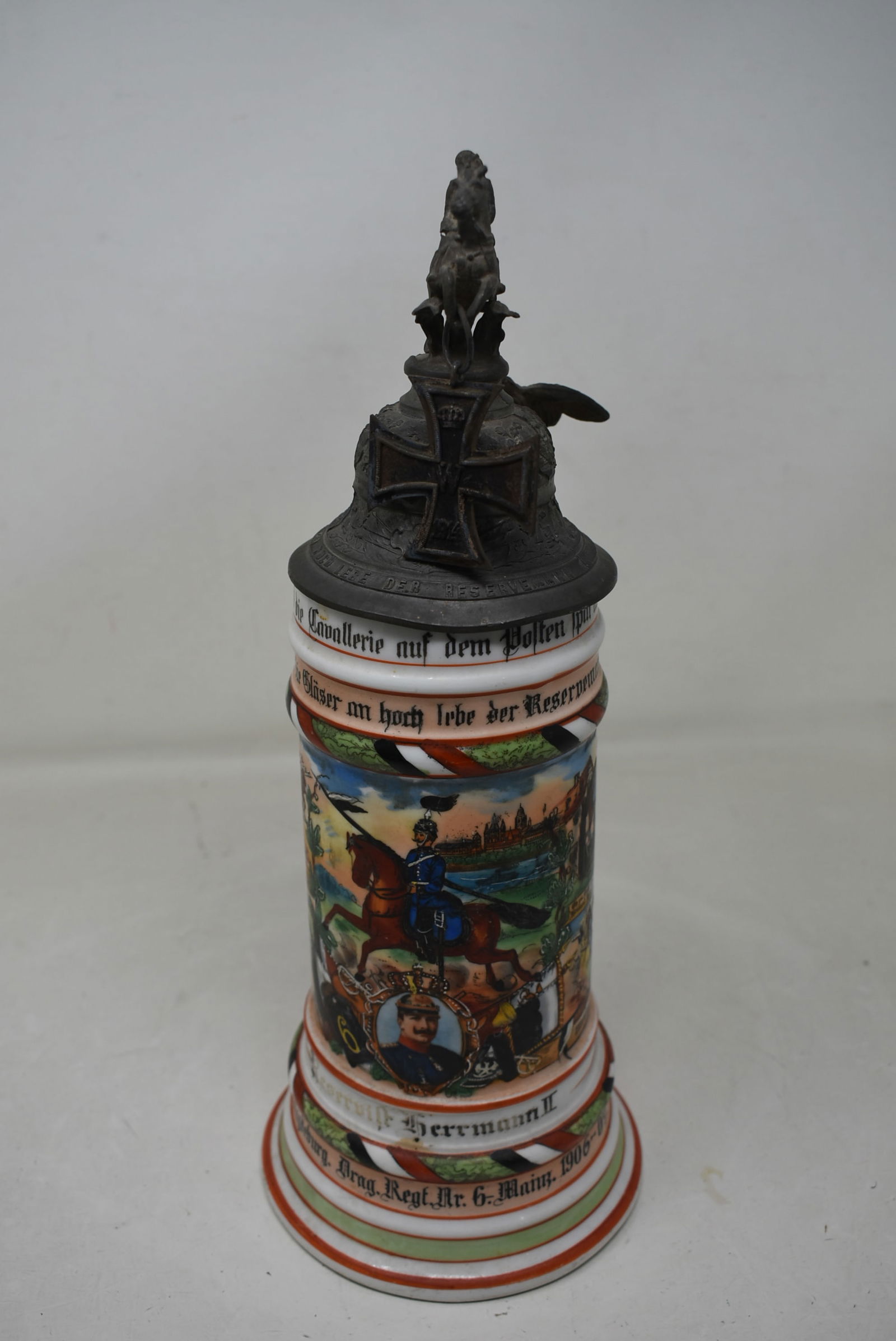 1/2 Liter German Regimental Porcelain Beer Stein 1906-09 (1 of 11)