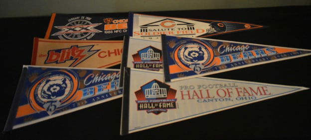 7 Chicago Bears/NFL Football Penants