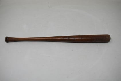 1935 Charlie "Lefty" Grimm Chicago Cubs Louisville Slugger 40 Mini Bat