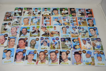 Group of 50 Baseball Cards Topps 1969