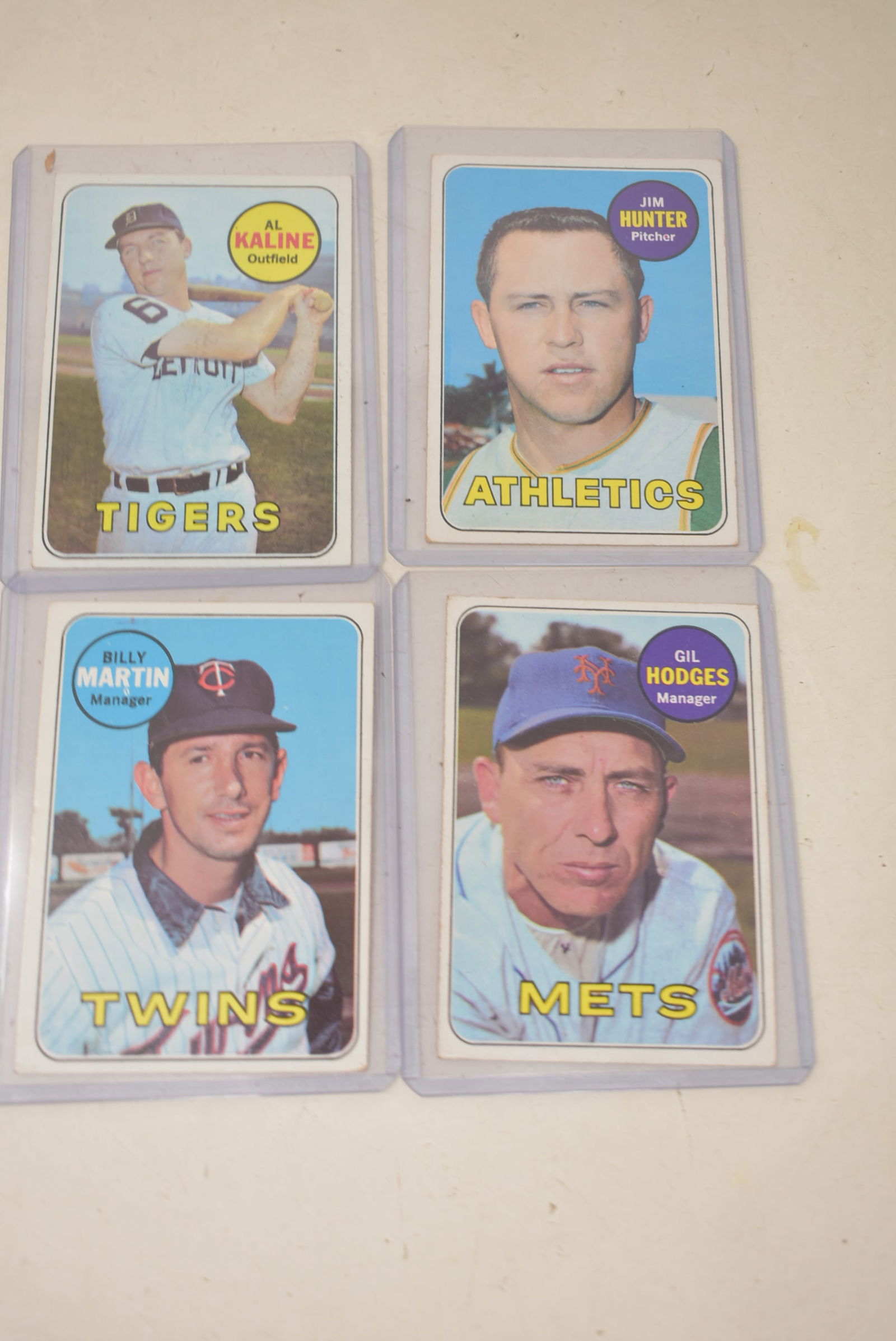 Group of 4 Topps 1969 Baseball Cards (1 of 3)