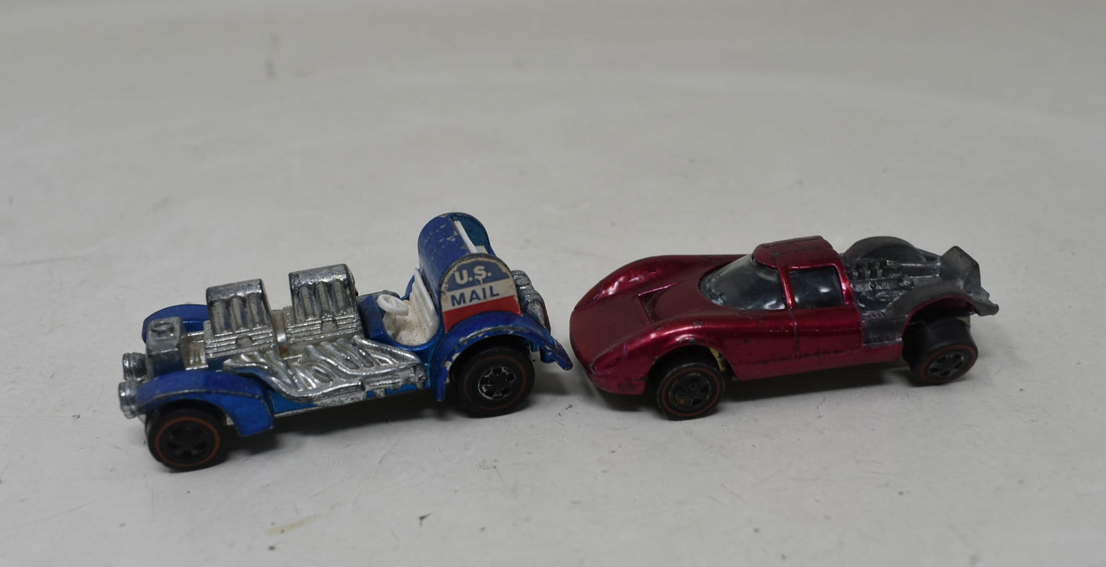 2 Vintage Hot Wheels Red Line Cars Red Lines (1 of 5)