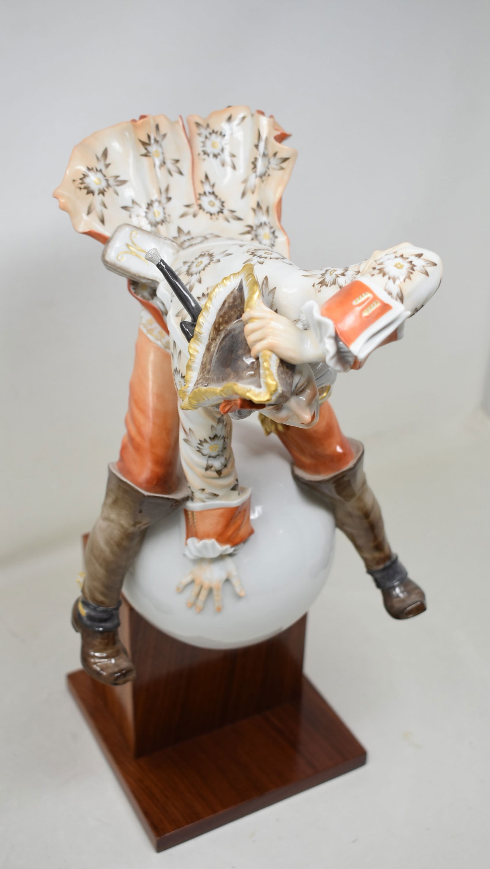 Meissen Baron Von Munchausen Porcelain Figure Numbered 22/250 - 3