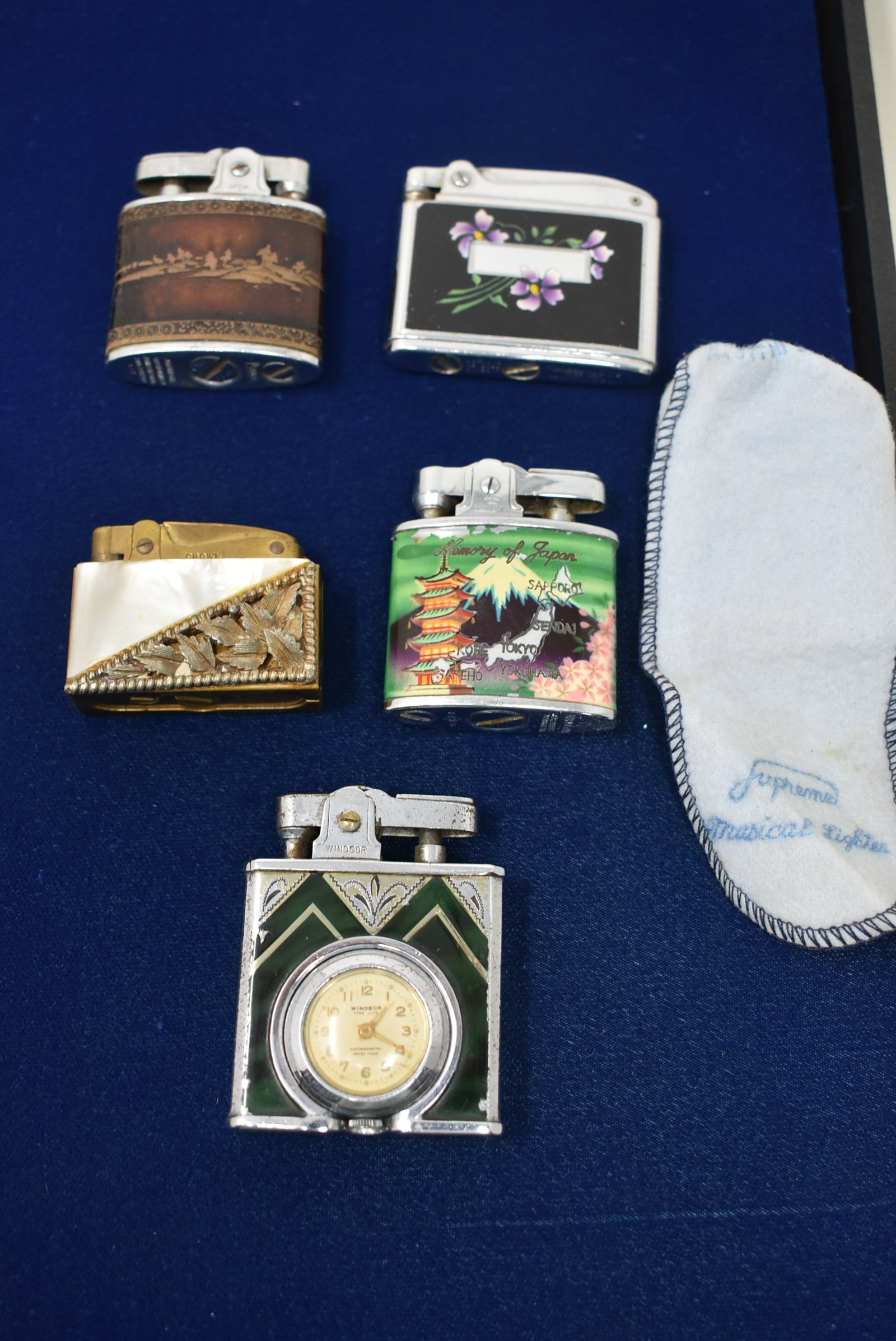 Lot of 5 Vintage Lighters (1 of 4)