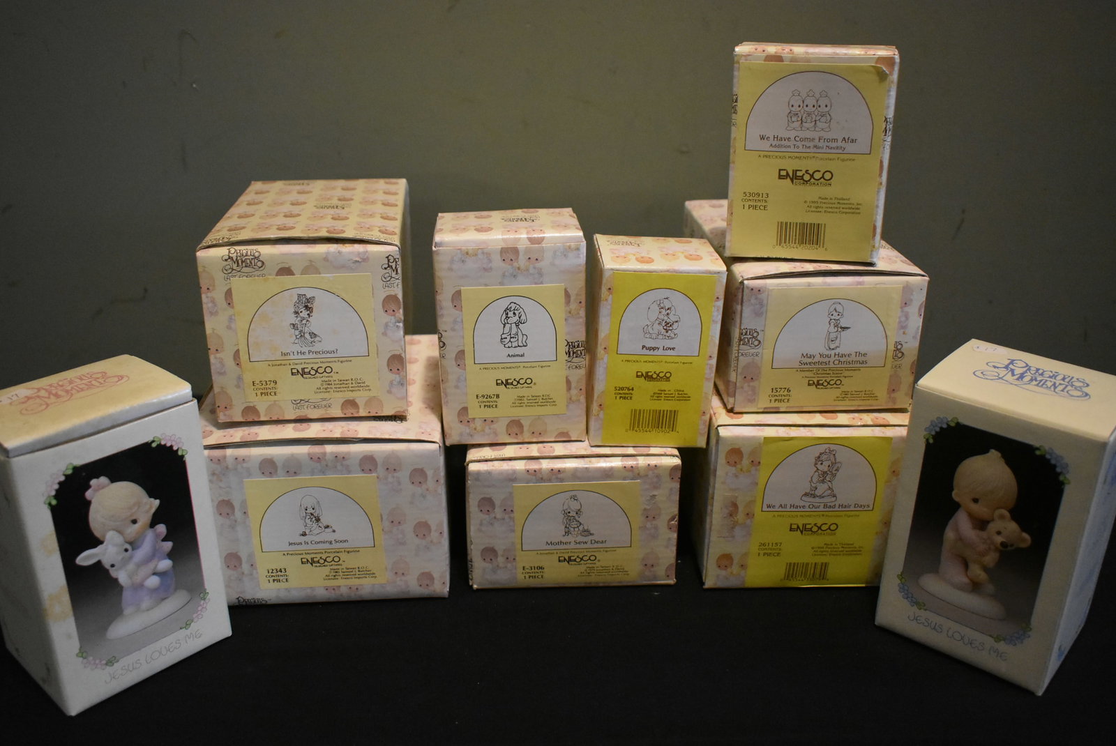 10 Precious Moments Figures in Boxes (1 of 3)