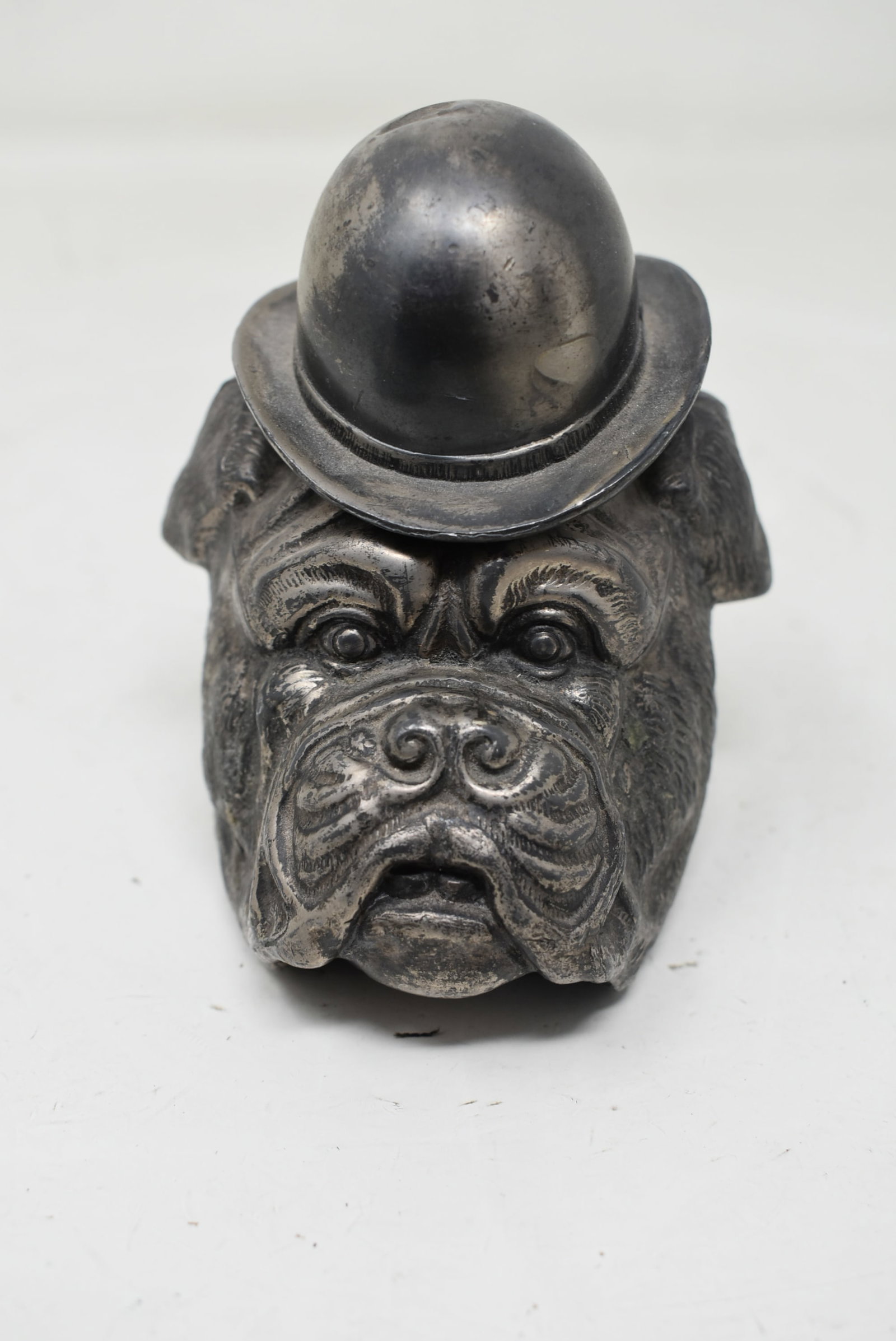 Vintage Metal Bulldog Match Holder Vesta (1 of 5)