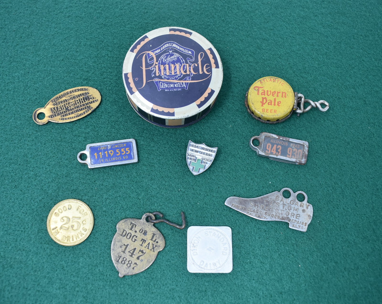 Group of Vintage Smalls, Advertising, Tokens, Misc: A Group of Vintage Smalls including Advertising, Tokens and more. As shown