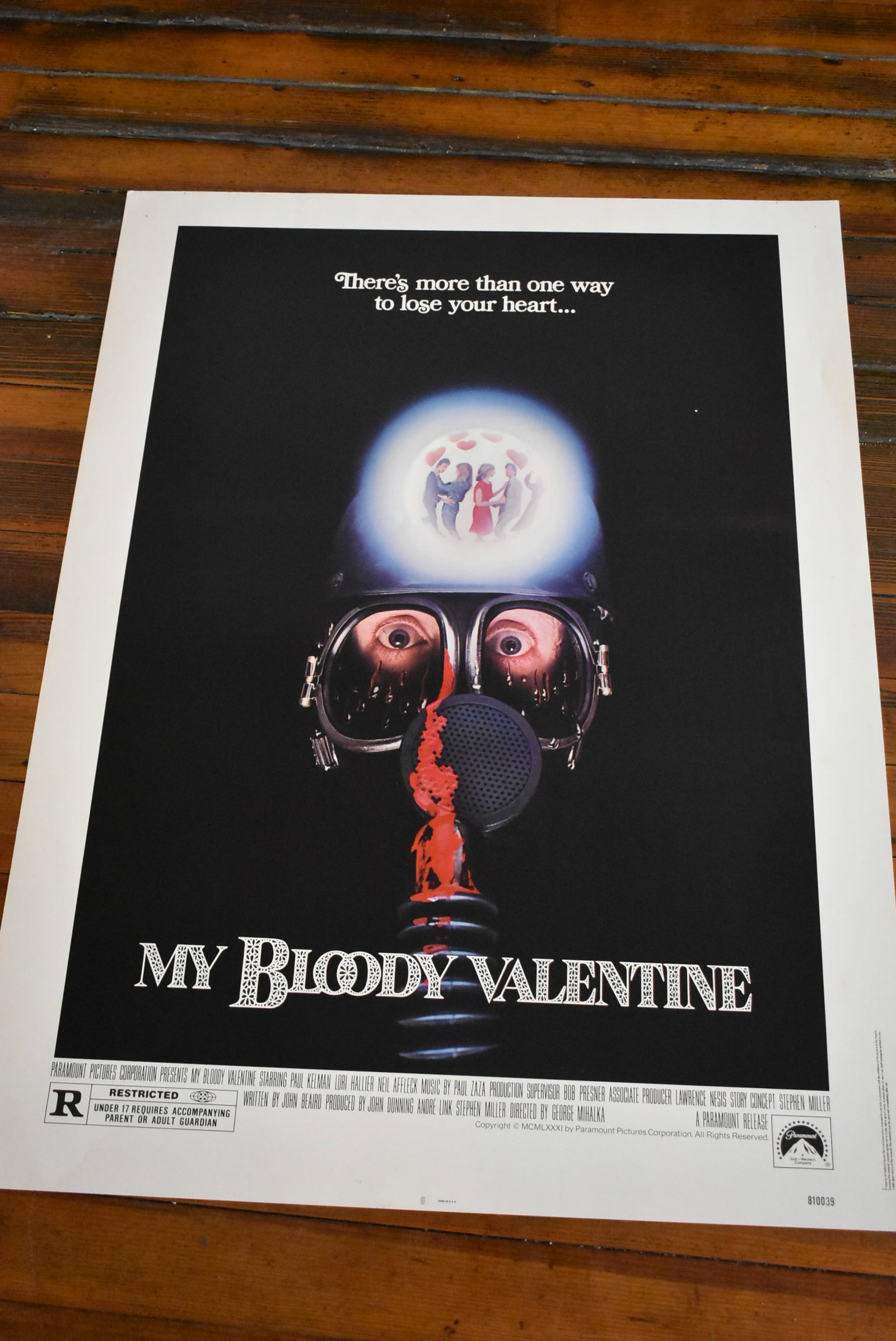 My Bloody Valentine Original One Sheet Movie Theater Poster 41 x 27 (1 of 4)