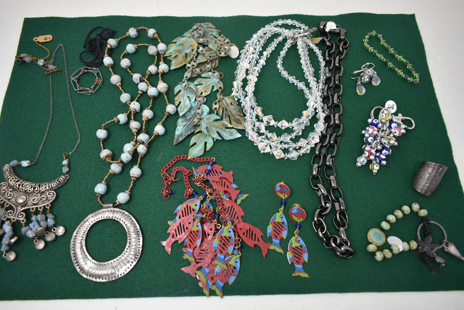 Lot Group of Artisan Jewelry (1 of 3)
