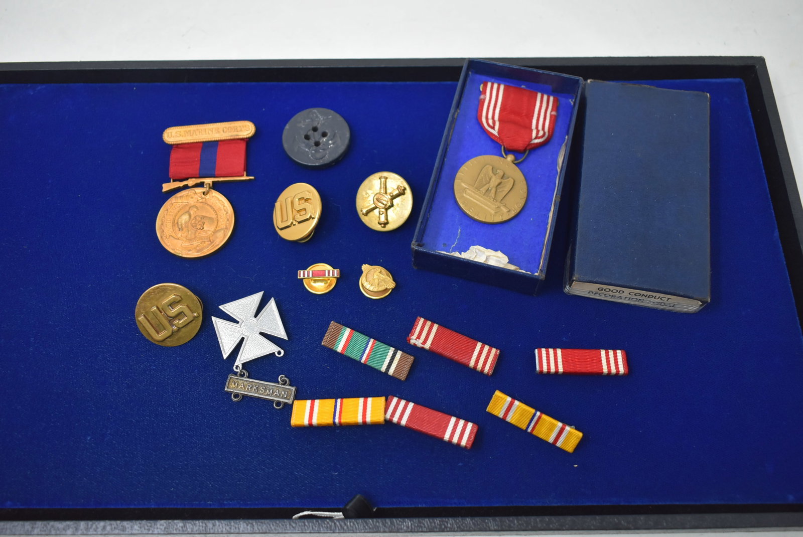 WWII Medal and Pin Lot (1 of 3)