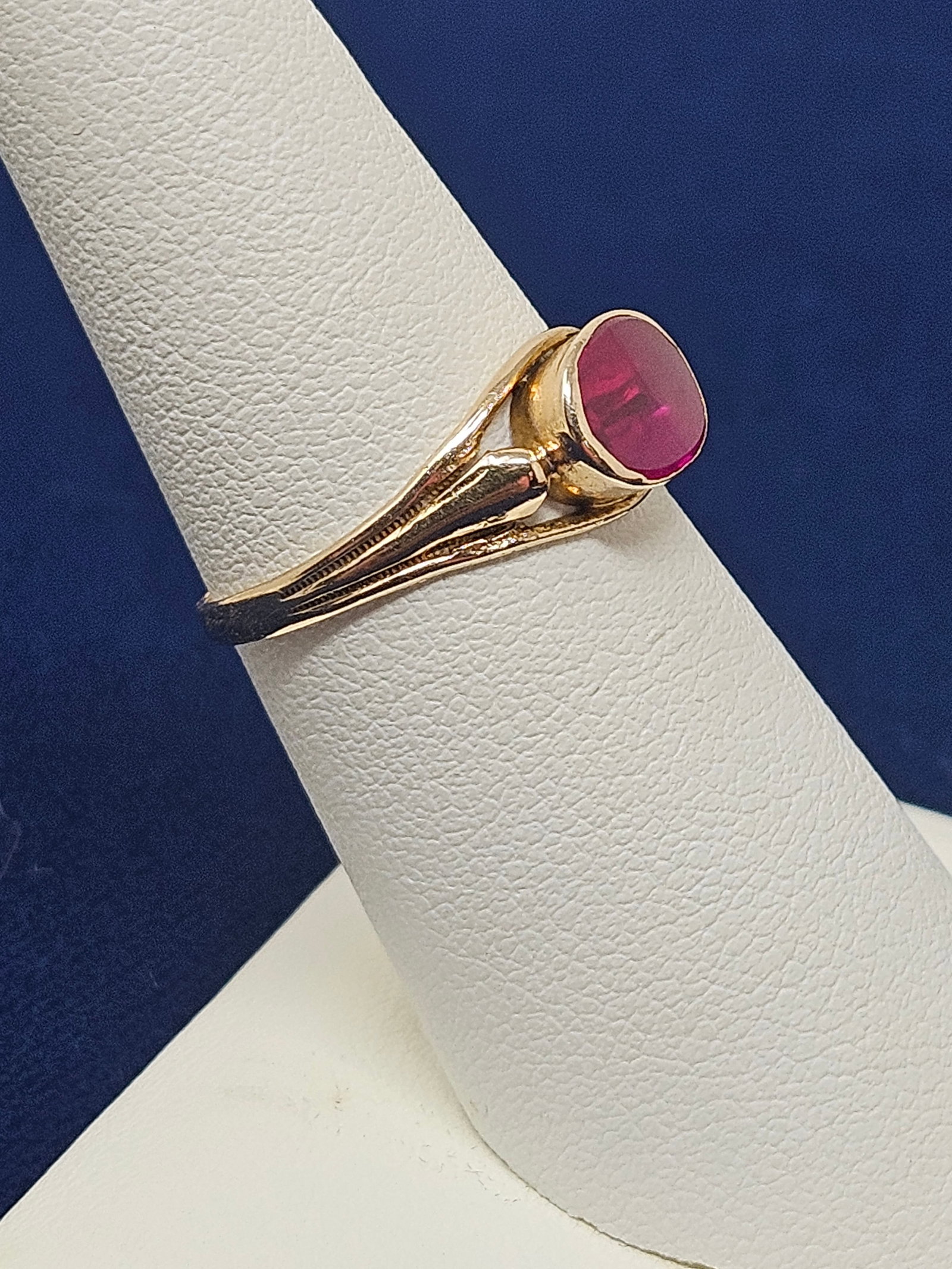 14K Gold Vintage Ruby Solitaire Ring - 2